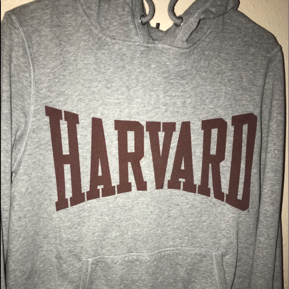 •harvard sweatshirt